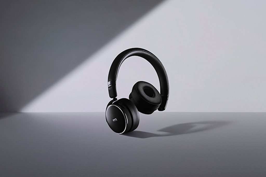 ऐकेजीN60NCवायरलेस TechMobi akg headphone