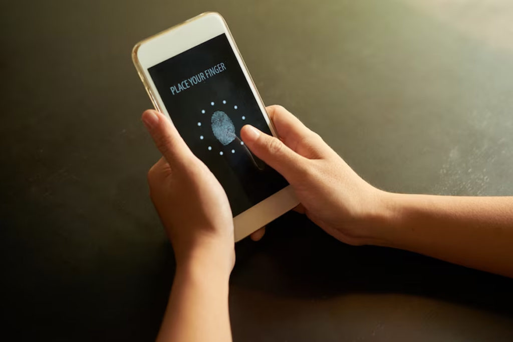 phone lock TechMobi